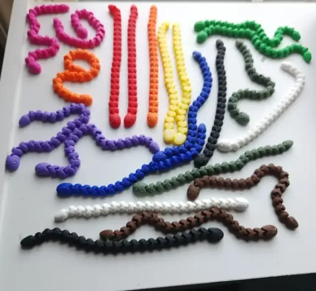 Cute Articulated Snake — Фото 7 из 9