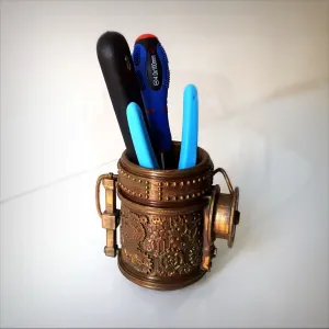 Tool storage box for the 3D printer.