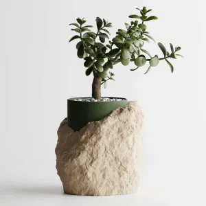 Plant Pot Stratum – Nature Meets Modern Design