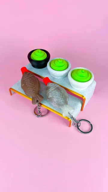 Clicker Wasabi, Clicky Keychain NoStress Toy — Image 3 of 8
