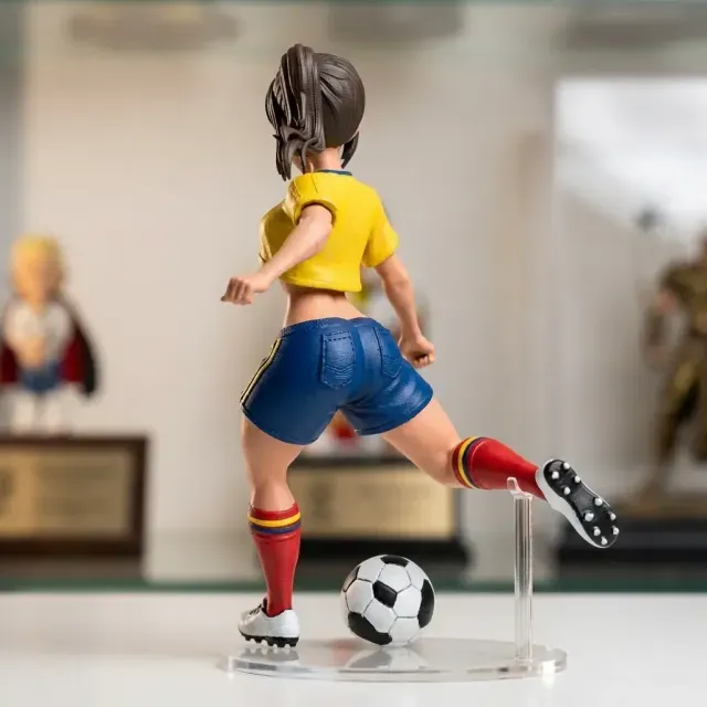 FOOTBALL PLAYER6 — Image 7 of 8