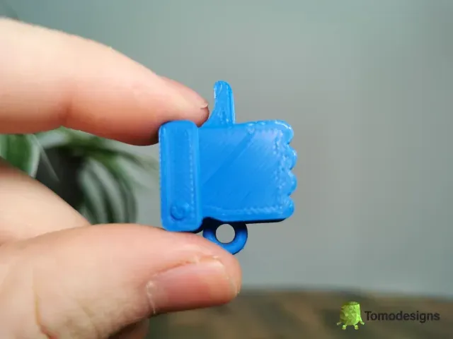 Mini Thumbs Up Keychain — Фото 4 из 6