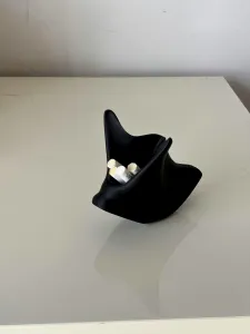 Rock & Hold – Rocking Cigarette Holder
