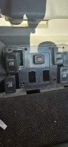 discovery 1 window switch pannel