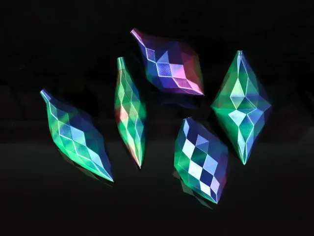 Low Poly Christmas Ornaments / Baubles in Vase Mode — Image 2 of 5