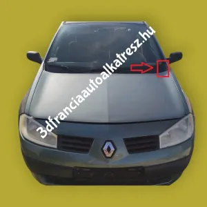 Megane 2 szélvédőrács műanyag 8200100590