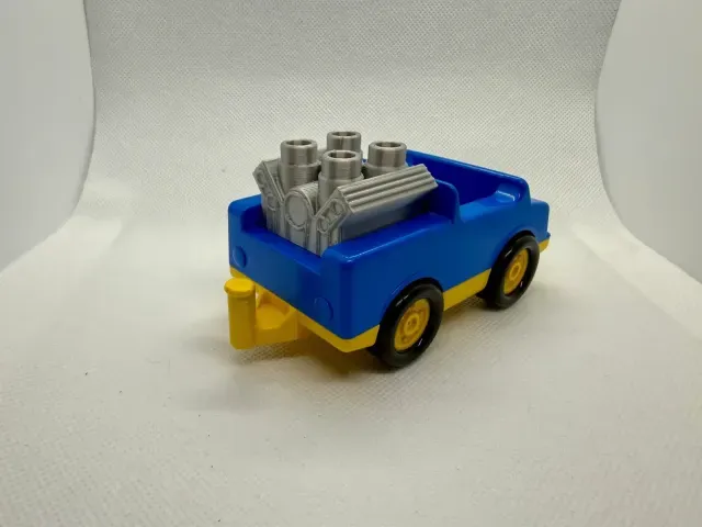 V4 V6 R6 V8 engines Lego Duplo-compatible (with exhausts!) — Фото 4 из 9