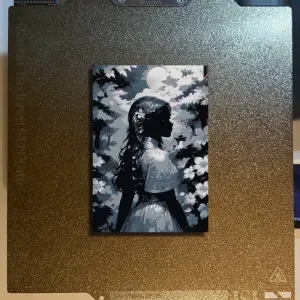 Girl in Garden Hueforge