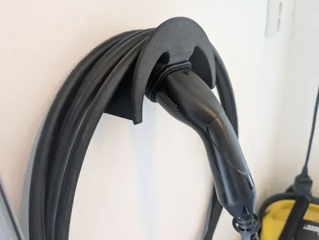 EV Charger Cable Holder Type 2 — Фото 4 из 6