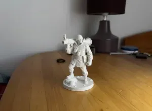 Soldier – Team Fortress 2 Character Figurine