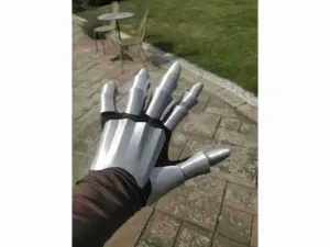 Hand armor
