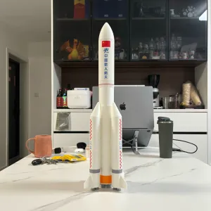 Long March 5B 长征五号B运载火箭(CZ-5B)1:100