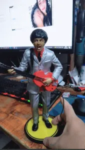 FIGURA  Paul McCartney