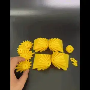 Pyramid Gear Fidget Toy