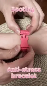 Soothing anti-stress bracelet
