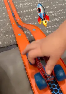 Hotwheels Monter Truck single lane track adapter