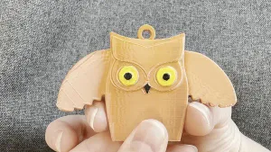 Owl with moving wings
