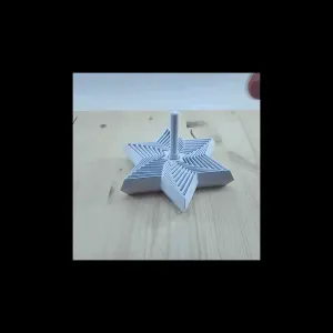 Star Fractal Fidget With Handle