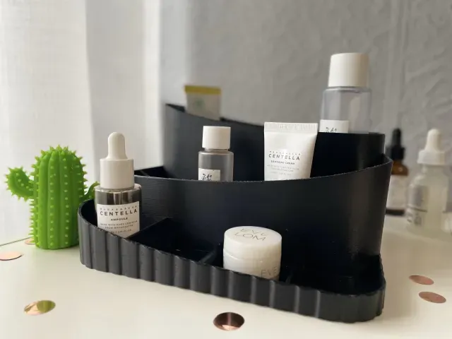 Cosmetics Organizer