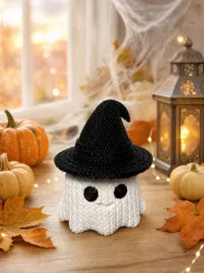 Knitted Halloween Ghost