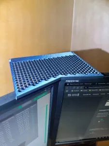 TwinScreen Shelf