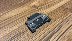 Audi A8 (gen. D4 facelift) - keychain