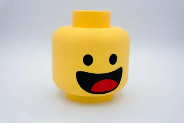 Spaceman Giant Minifigure (16") – Classic & Benny Edition! — Image 4 of 9