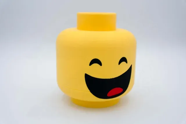 Spaceman Giant Minifigure (16") – Classic & Benny Edition! — Image 5 of 9