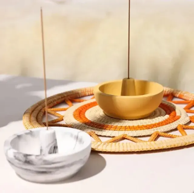 Incense stick Holder Minimalist Round Incense Burner — Фото 4 из 5