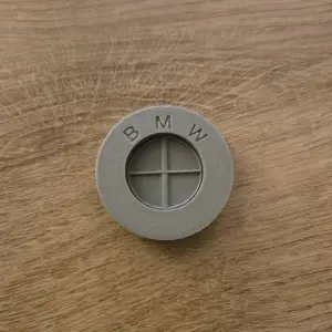 BMW Badge Throttle Spinner