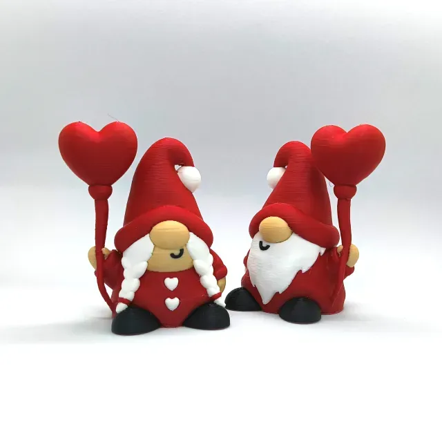 Valentine's Special - Gnome Couple — Image 2 of 9