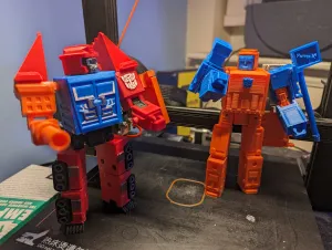 Fire Dude robot / tank / firestation
