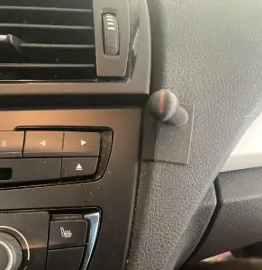 BMW 1 series F20 support telephone