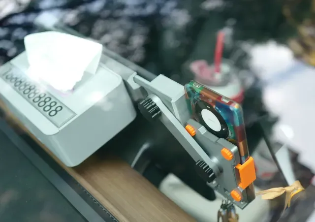 Fully 3D Printed TESLA Modular Mounting System (Phone Holder, Tissue Box, Sliding Partition Storage Box, DIY Parking Sign) — Image 3 of 5