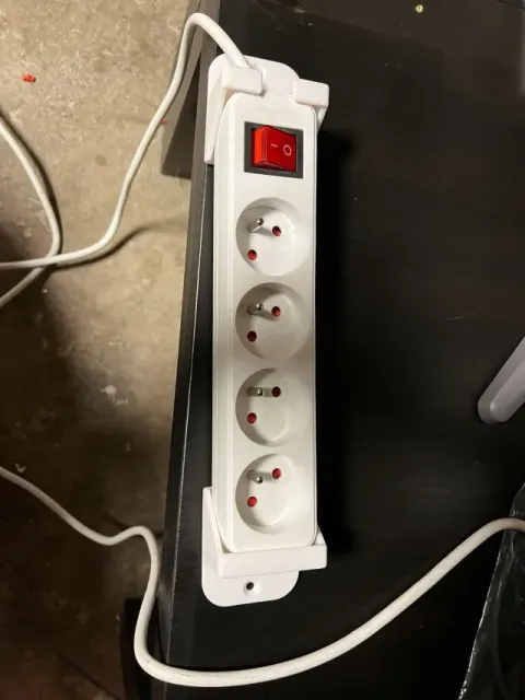 Extension cable holder — Image 3 of 7