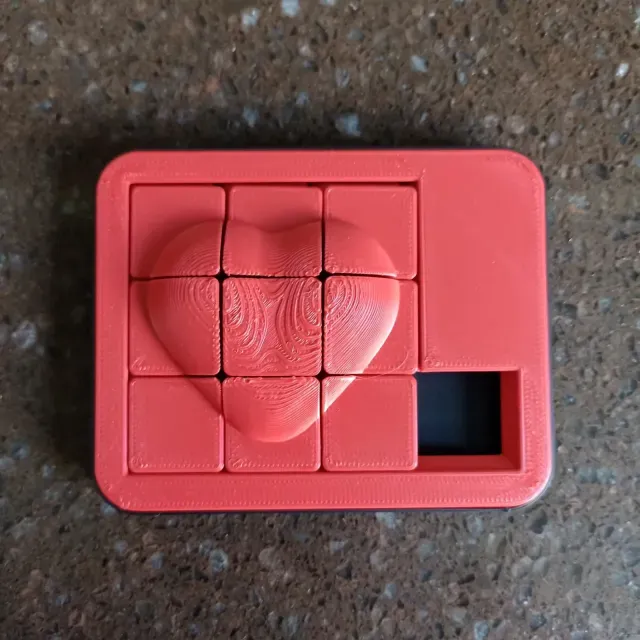 print-in-place heart puzzle 9 sliding pieces fidget toy — Фото 2 из 9