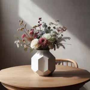 Modern Octagonal Design Vase – Chic Geometric Accent