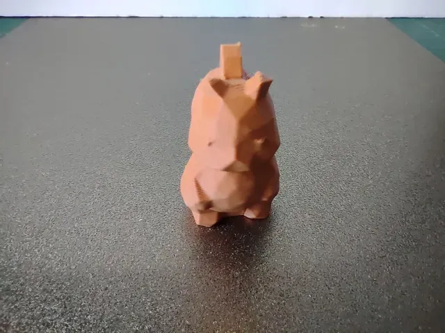 Low Poly Squirrel Keychain / keyring — Image 3 of 6