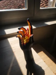 Dynamic Light Texture Demo Hand