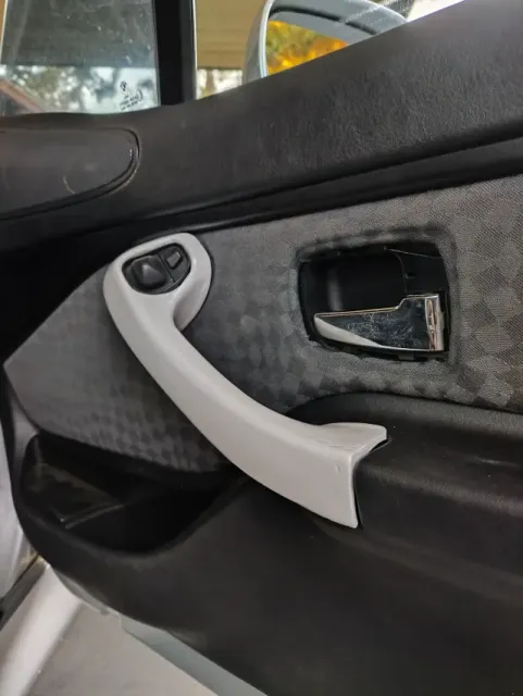 BMW Z3 Door Pull Handle — Фото 2 из 9