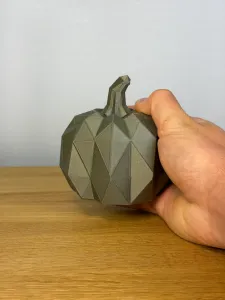 Low Poly Pumpkin