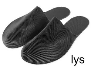 barefoot mules