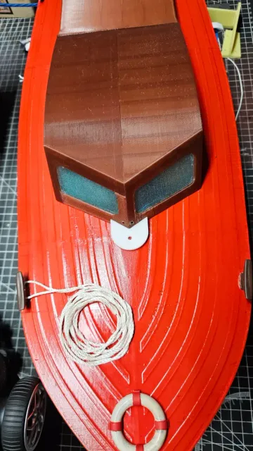 RC Boat Remora — Image 5 of 9