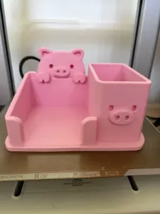 Cute Pig Desk Organizer – Pen & Note Holder