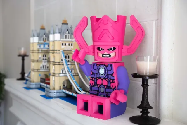 Galactus Giant Minifigure (16") – The Devourer of Worlds! — Фото 2 из 9