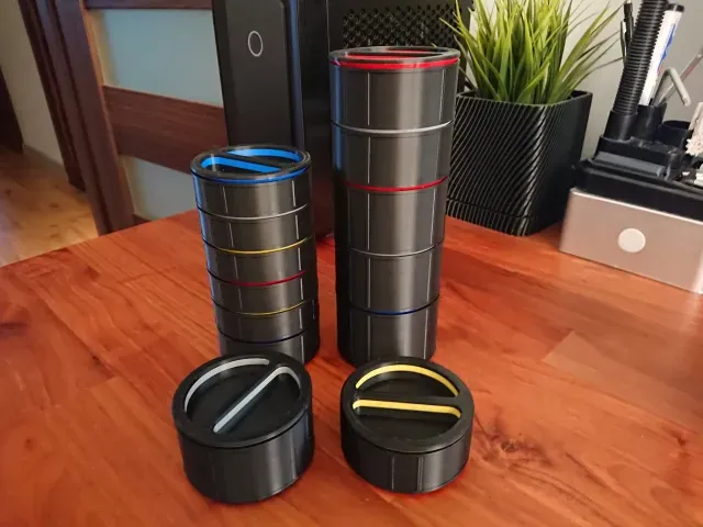 Stackable Twist-Lock Containers — Фото 4 из 9