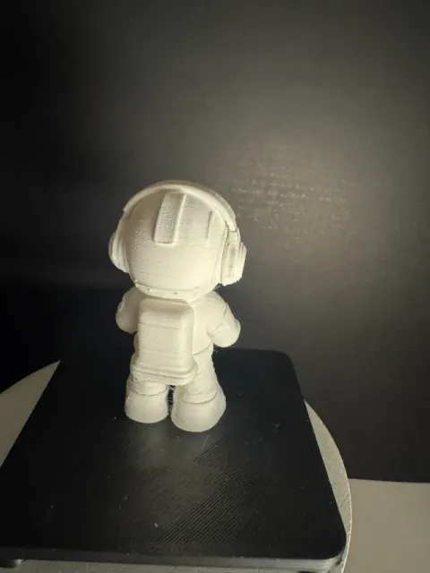 GAMER ASTRONAUT — Image 3 of 4