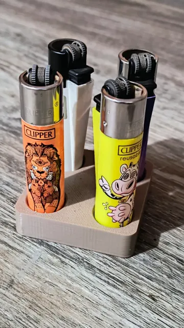 Universal Clipper Lighter Stand