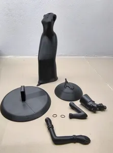 Estatuilla de dama africana 1
