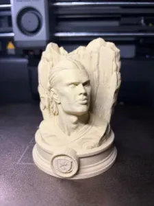 Erling Haaland Bust – Football Legend